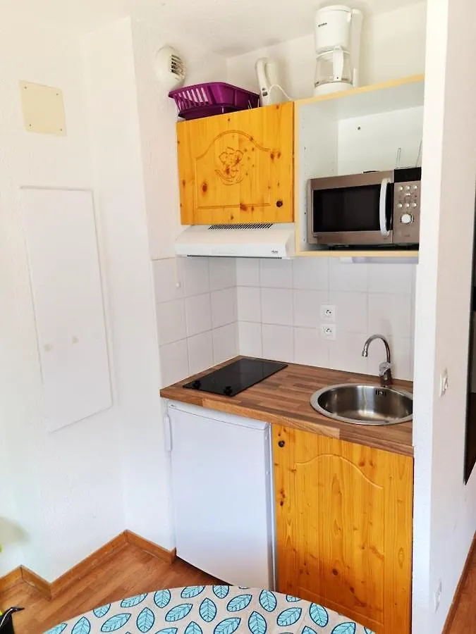 Appartement Cosy A Orelle Avec Piscine Et Balcon 26 M² 0*,