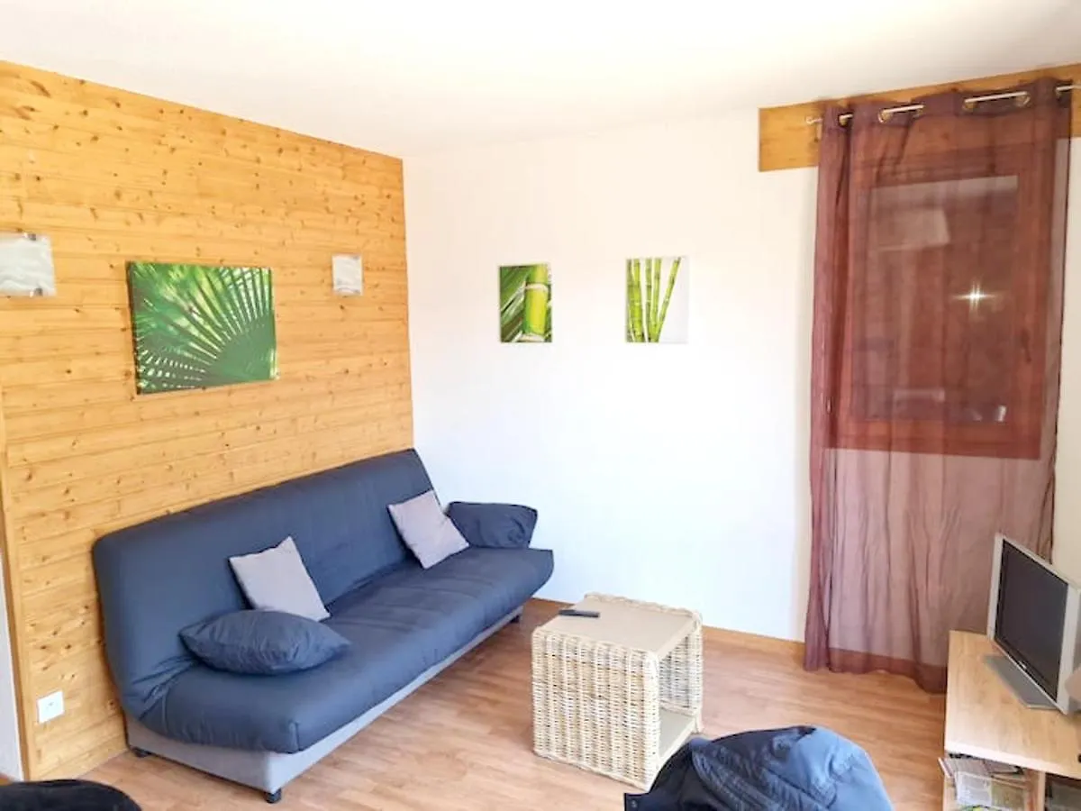 Appartement Cosy A Orelle Avec Piscine Et Balcon 26 M² 0*,  France